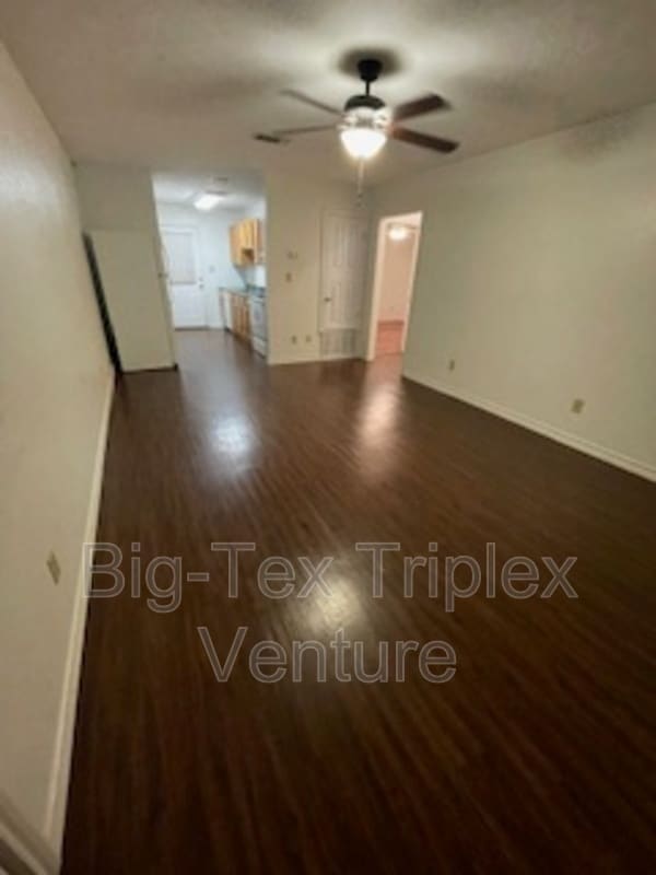 282 N Pecan St in Nash, TX - Building Photo - Building Photo