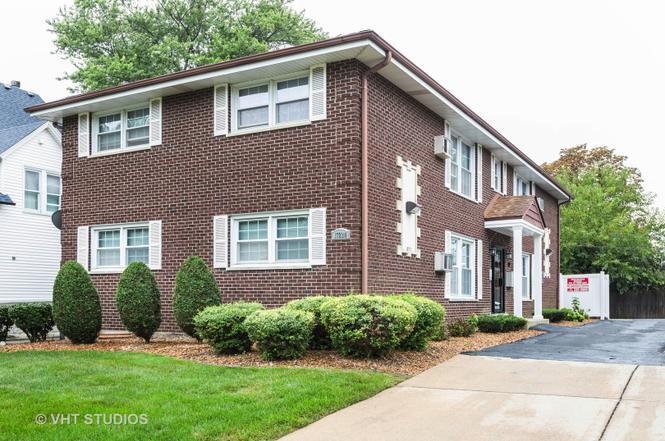 17224 66th Ct in Tinley Park, IL - Building Photo