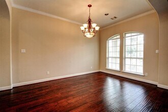 106 Bella Sole in Shenandoah, TX - Foto de edificio - Building Photo