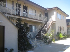 11855 Grevillea Ave in Hawthorne, CA - Building Photo - Building Photo