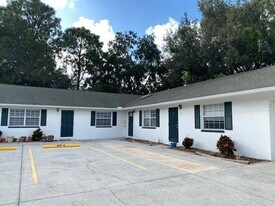 2780 Cypress Dr in Clearwater, FL - Building Photo