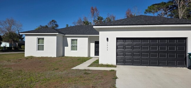 1523 Zinnia Dr in Deltona, FL - Building Photo - Building Photo