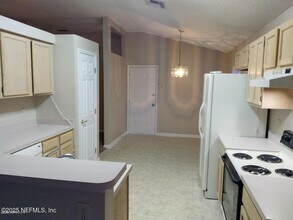 12895 Bentwater Dr in Jacksonville, FL - Building Photo - Building Photo