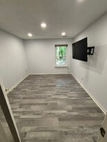 596 Wild Flower Glade in Annapolis, MD - Building Photo