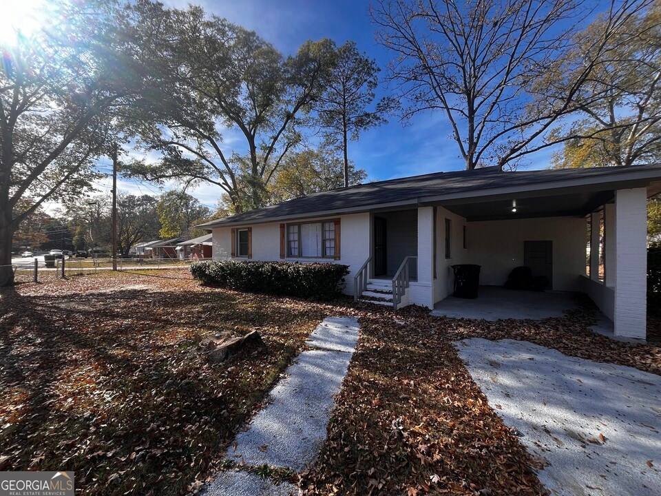 1417 Clark Ave in Columbus, GA - Building Photo