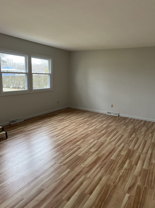 property at 369 Dehoff Dr