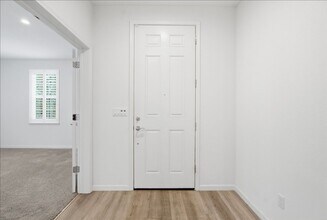 7503 Allan Detrick Ave in Elk Grove, CA - Building Photo - Building Photo