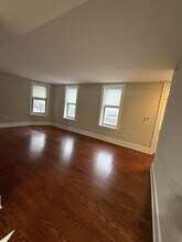 900 N Charles St in Baltimore, MD - Building Photo - Building Photo