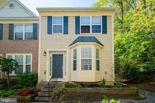 property at 146 Quiet Waters Pl