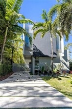 440 S Hibiscus Dr in Miami Beach, FL - Building Photo - Building Photo