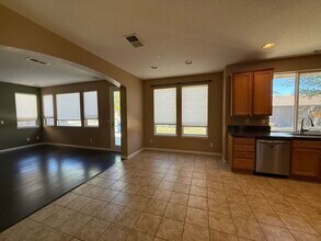 475 Parade Dr in Reno, NV - Building Photo - Building Photo