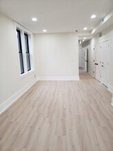 944 N Damen Ave, Unit 2R in Chicago, IL - Building Photo - Building Photo