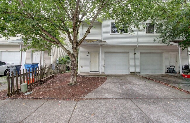 6103 NE 33rd Cir in Vancouver, WA - Building Photo - Building Photo