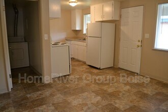 2302 W Boise Ave in Boise, ID - Building Photo - Building Photo