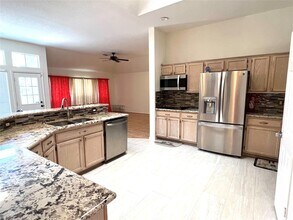 6219 Fox Wind Ct in Houston, TX - Building Photo - Building Photo
