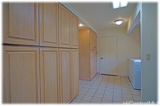 98-1055-1055 Kaonohi St in Aiea, HI - Building Photo - Building Photo