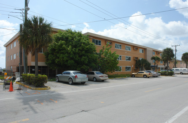 Royal Isle Apartments