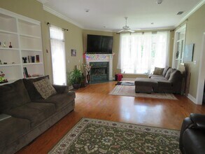 8113 Glenmore Dr in Tallahassee, FL - Building Photo - Building Photo