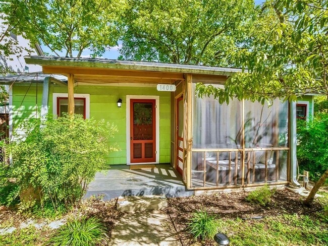 property at 1400 W 51st St