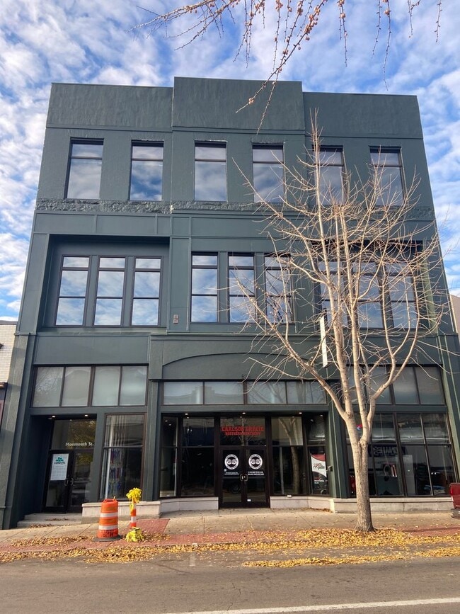 property at 818 Monmouth St