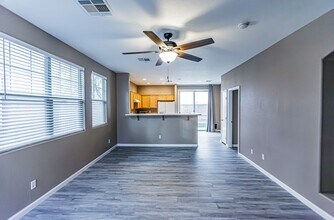 6758 Frances Celia Ave in Las Vegas, NV - Building Photo - Building Photo