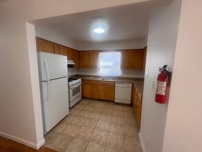 722 S 20th St, Unit Unit 2 in Newark, NJ - Building Photo - Building Photo