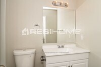 49 Burnham Dr photo'