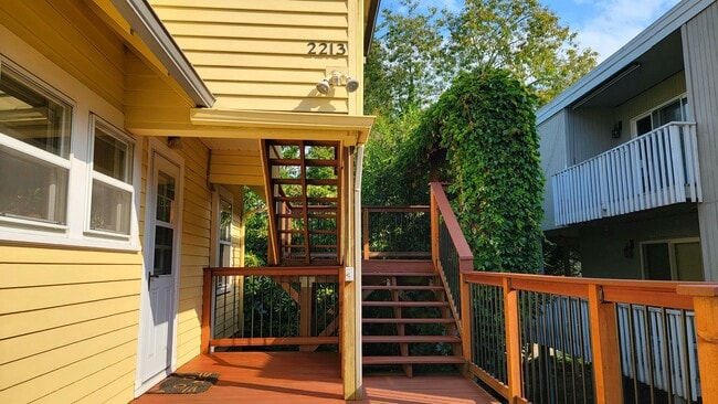 property at 2213 SW Idaho St
