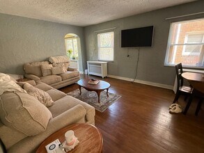 3870 Beechwood Blvd in Pittsburgh, PA - Building Photo - Building Photo