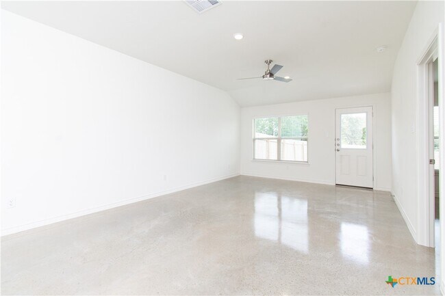 1235 Concord Dr in Copperas Cove, TX - Building Photo - Building Photo