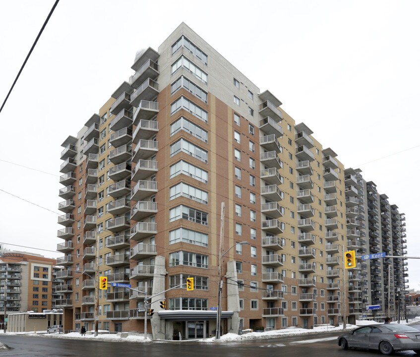 The Strand Condominiums in Ottawa, ON - Building Photo