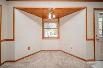 205 Commanche Ct in Junction City, KS - Building Photo - Building Photo