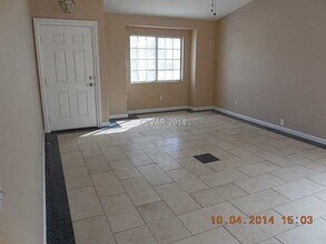 5320 Corbett St in Las Vegas, NV - Building Photo - Building Photo