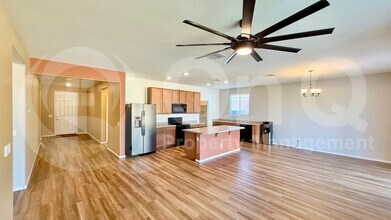 5215 S 18th Pl in Phoenix, AZ - Building Photo - Building Photo