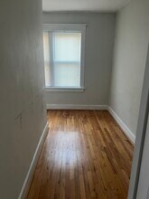 1229 Claytonia Ter, Unit 2 in St. Louis, MO - Foto de edificio - Building Photo