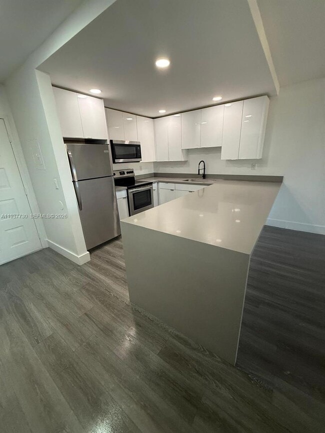 property at 6960 Miami Gardens Dr