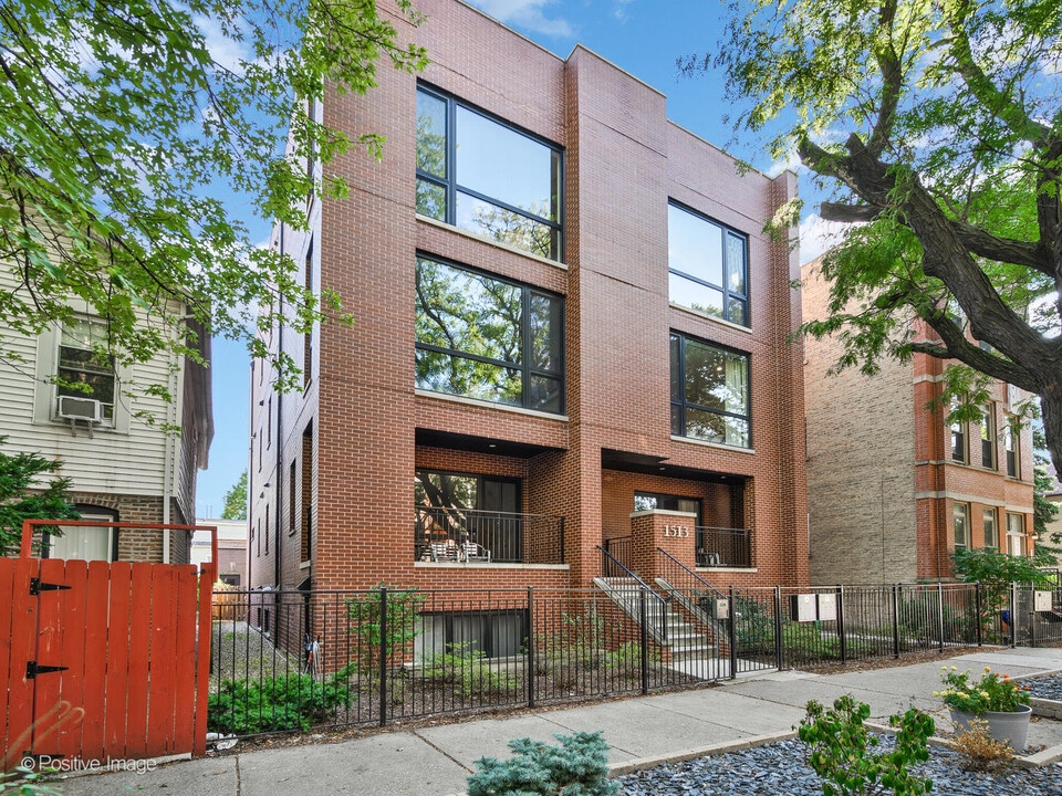 1513 W Ohio St in Chicago, IL - Building Photo