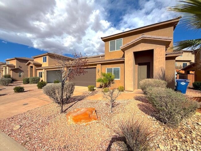 property at 442 N Creek Ridge Dr