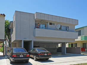 855 S Holt Ave in Los Angeles, CA - Foto de edificio - Building Photo