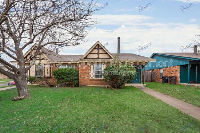 property at 2716 Rustic Frst Rd