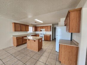 4808 Stafford Pl NW in Albuquerque, NM - Building Photo - Building Photo