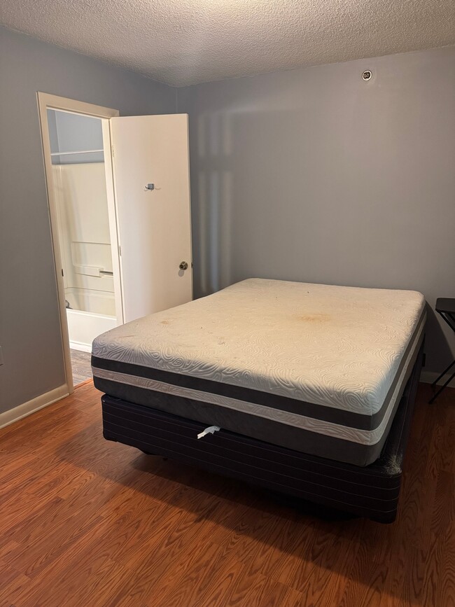 property at 1431 Collegiate Cir