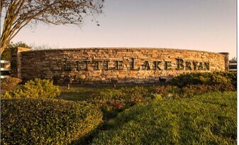 8301 Elm Park Dr in Orlando, FL - Building Photo