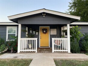 10804 E State Hwy 29 in Georgetown, TX - Building Photo - Building Photo