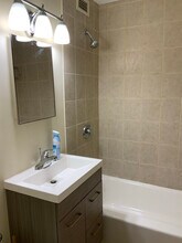 1400 E 55th Pl in Chicago, IL - Building Photo - Building Photo
