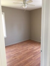 23780 Rosalind Ave in Eastpointe, MI - Building Photo - Building Photo