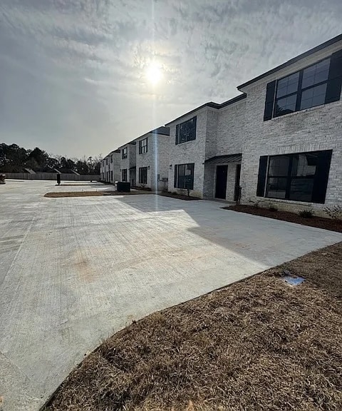 property at 2555 Arkansas Rd