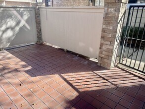 2711 Grants Lake Blvd in Sugar Land, TX - Building Photo - Building Photo