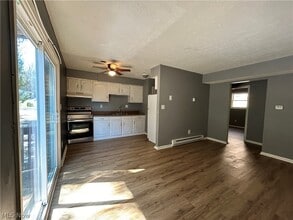 365 N 12th St in Weirton, WV - Building Photo - Building Photo