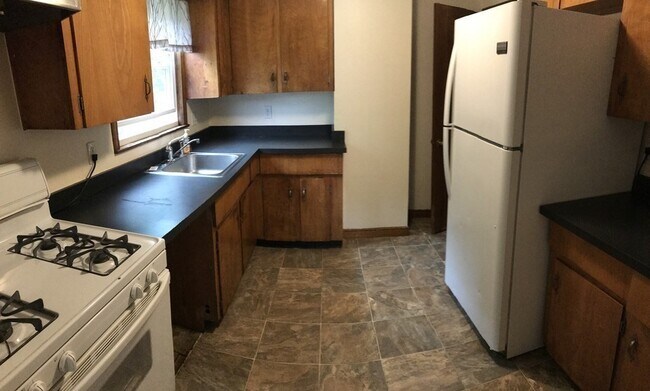 property at 50 Walnut St
